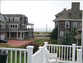 Bowman Walker Real Estate makes renting in Cape May an easy and satisfying experience. Call 609-884-2800 today!